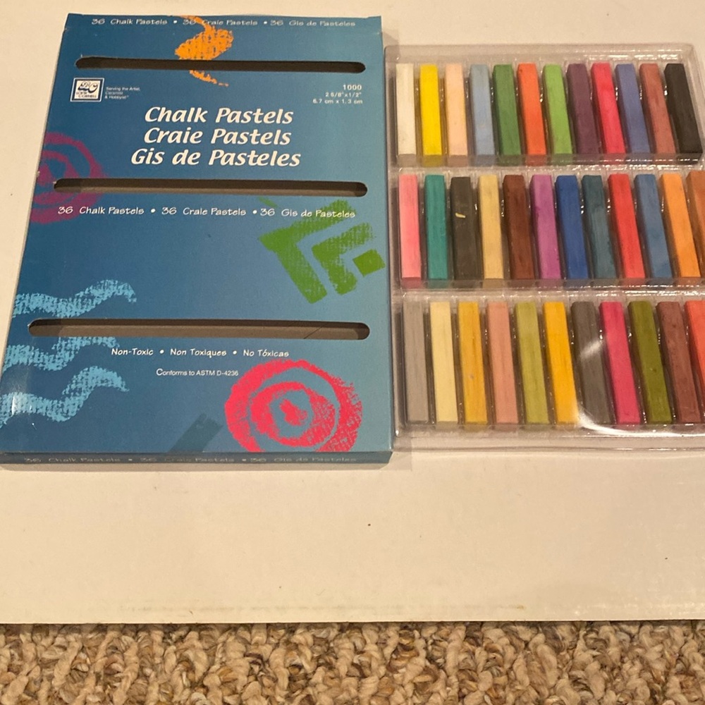NWT 36 Chalk Pastels
